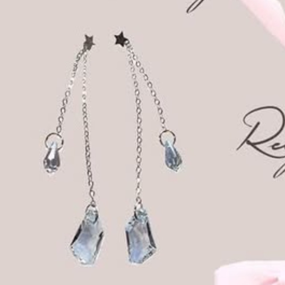 🌙 🆕 Stonehart Jewelry Purple Stone / Crescent Moon Earrings